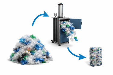 Plastpresser presser løst plastik til plastballe